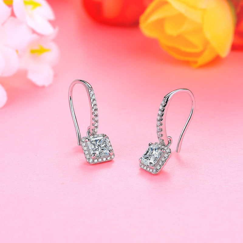 Princess Cut 0.8 Carat Moissanite Diamond Dangle Earrings 925 Sterling Silver