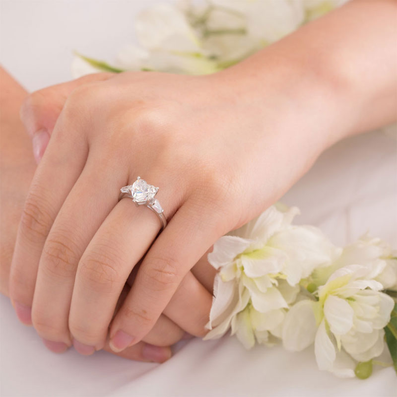Solid 925 Sterling Silver Wedding Engagement Promise Ring 2 Carat Heart Jewelry Simulated Diamond