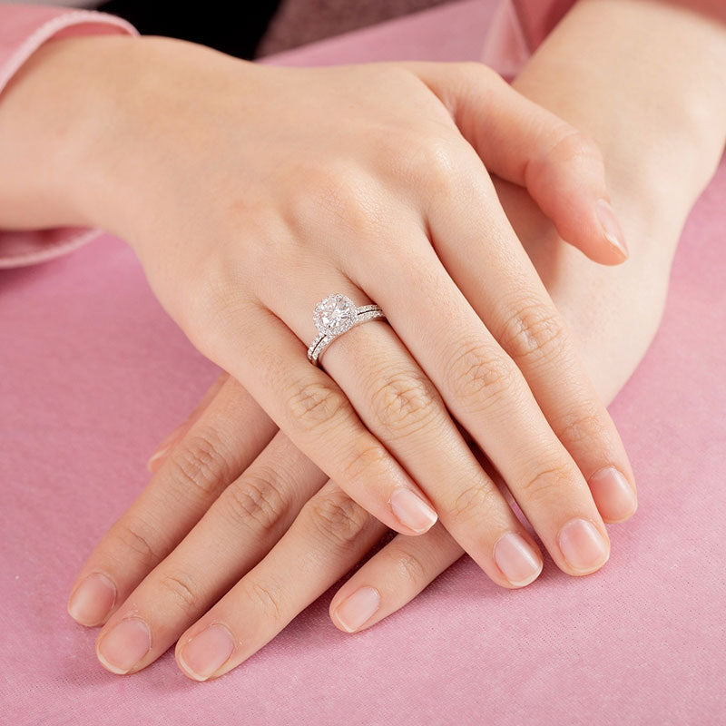 1 Carat Moissanite Diamond Halo Ring Set (1 pcs / 2 pcs) 925 Sterling Silver