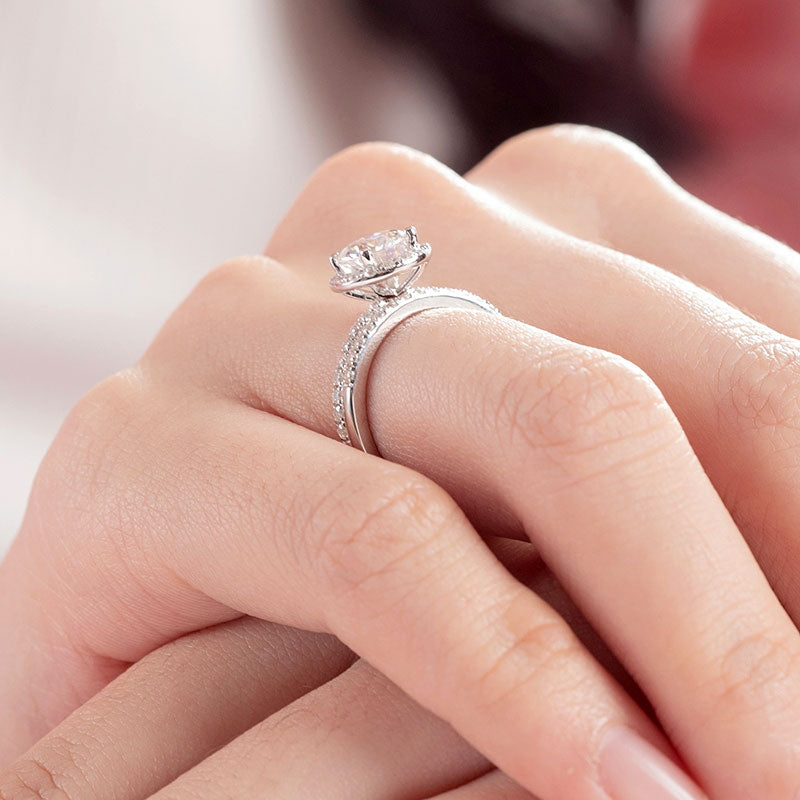 1 Carat Moissanite Diamond Halo Ring Set (1 pcs / 2 pcs) 925 Sterling Silver