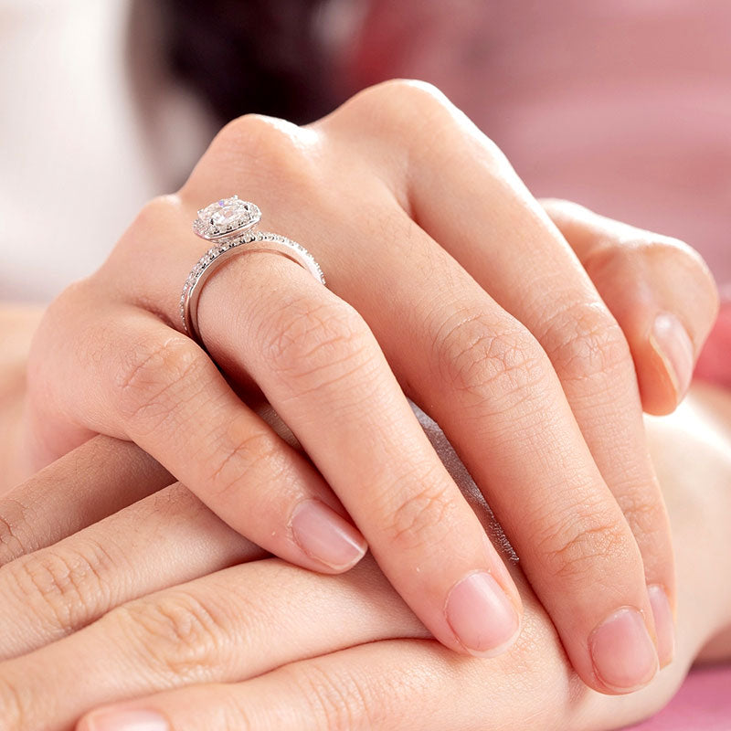 Cushion Cut 1 Carat Moissanite Diamond Ring Set (1 pcs / 2 pcs) 925 Sterling Silver