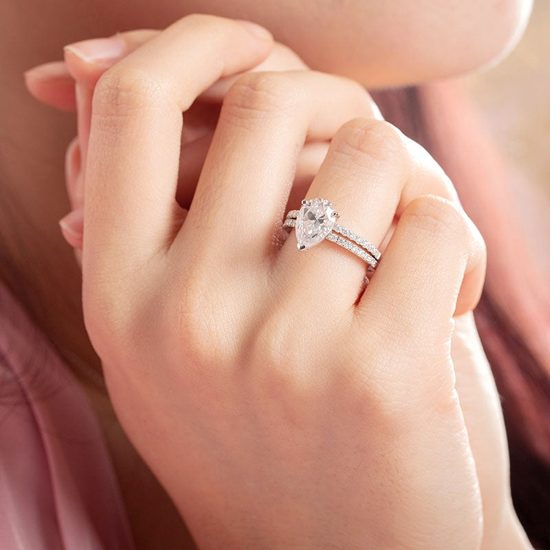2 Carat Pear Cut Moissanite Diamond Ring Set (1 pcs / 2 pcs) 925 Sterling Silver