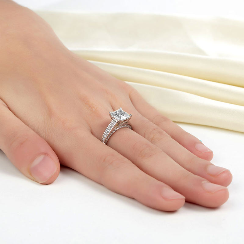 1.5 Carat Princess Cut Simulated Diamond 925 Sterling Silver Wedding Engagement Ring