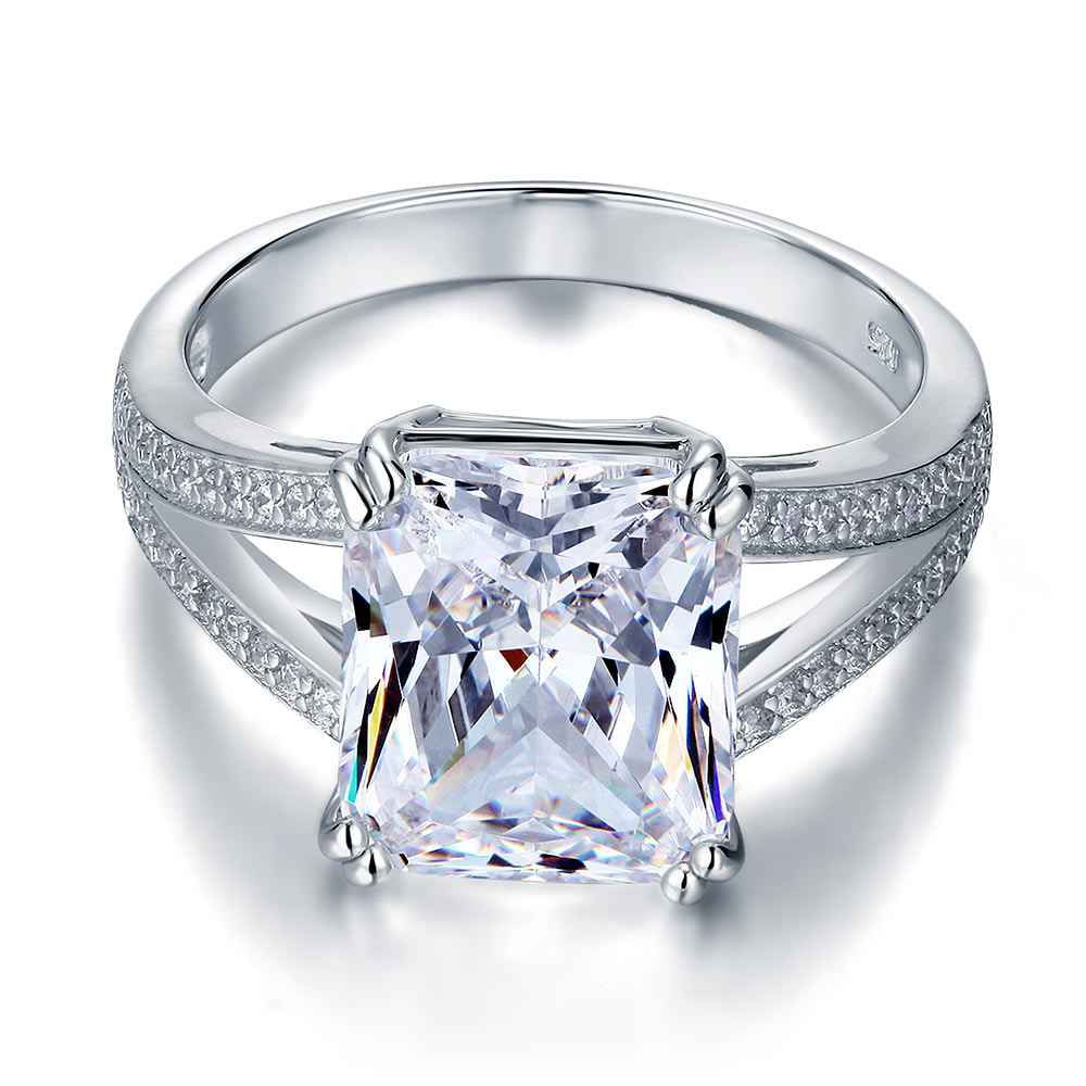 Solid 925 Sterling Silver Luxury Ring Anniversary 6 Carat Simulated Diamante