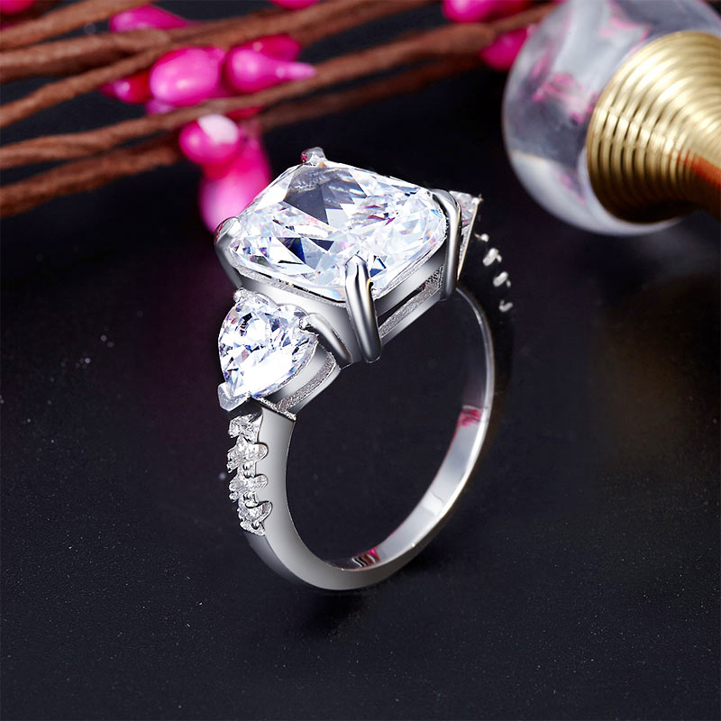 5 Carat Simulated Diamond 925 Sterling Silver Ring Three-Stone Luxury Jewelry