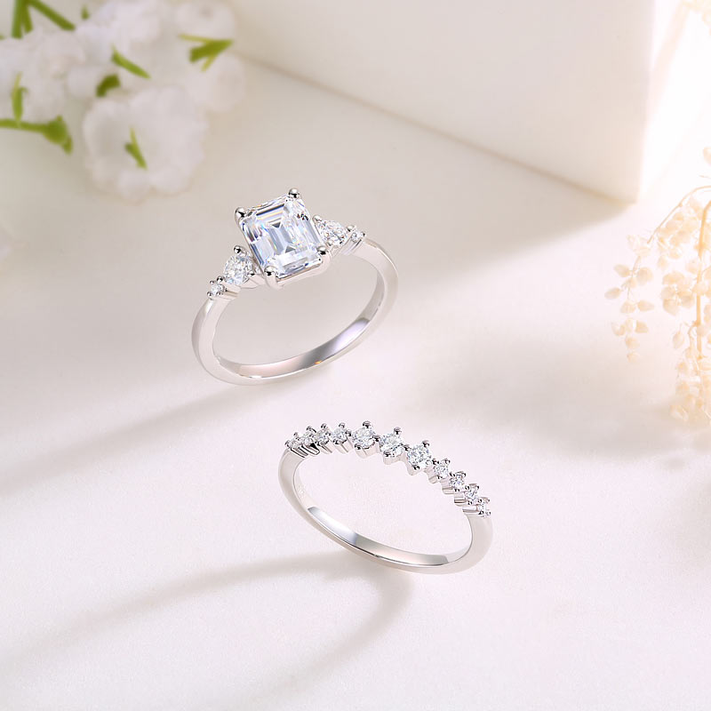 2 Carat Emerald Cut Moissanite Diamond Ring Set ( 2 pcs) 925 Sterling Silver