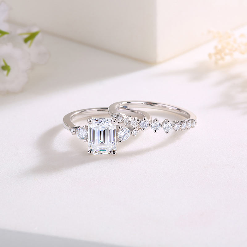 2 Carat Emerald Cut Moissanite Diamond Ring Set ( 2 pcs) 925 Sterling Silver