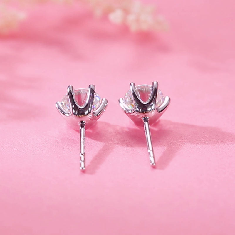 0.5 Carat Moissanite Diamond 6 Claws Stud Earrings 925 Sterling Silver
