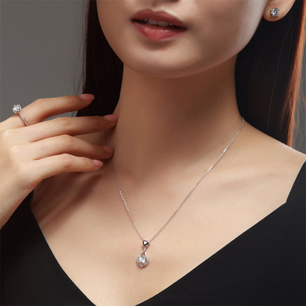 Heart Tear Drop Pendant Necklace 925 Sterling Silver Jewelry Simulated Diamond
