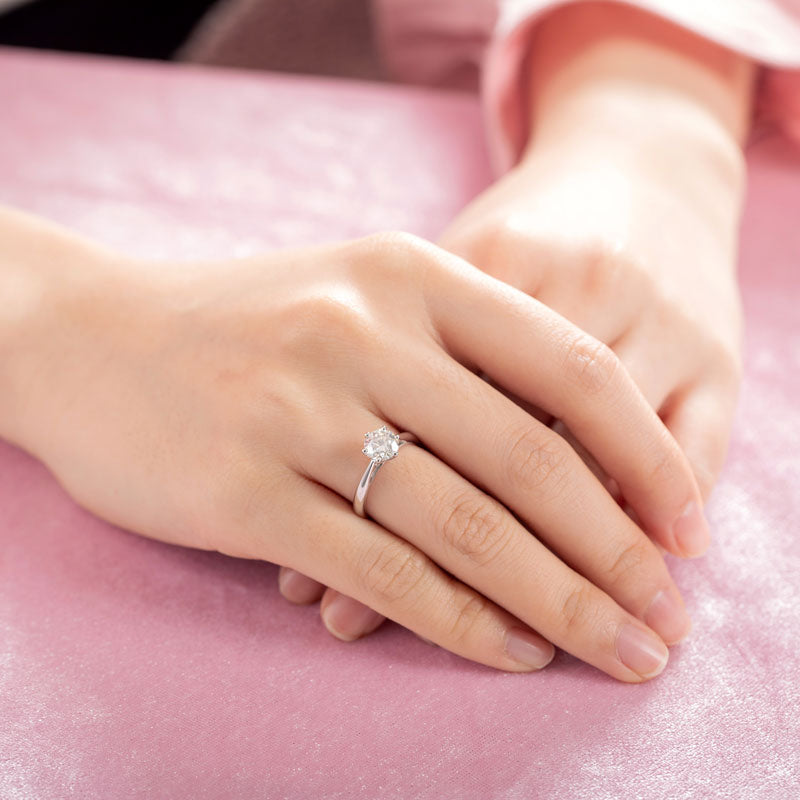 1 Carat Moissanite Diamond Classic 6 Claws Engagement 925 Sterling Silver Ring