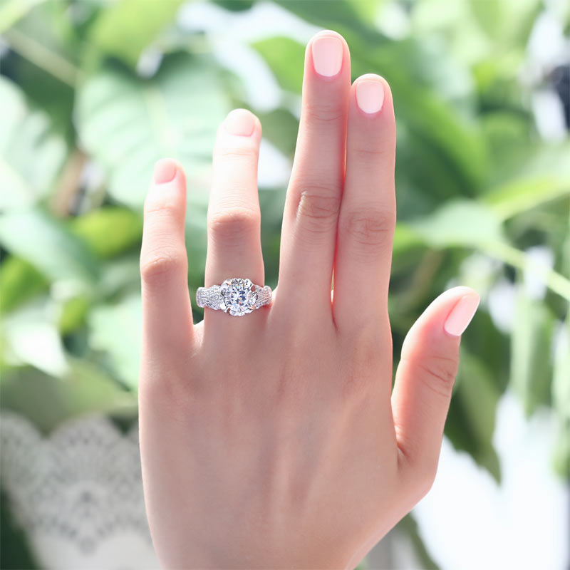 Vintage Victorian Style 2 Carat Simulated Diamond Solid 925 Sterling Silver Wedding Engagement Ring