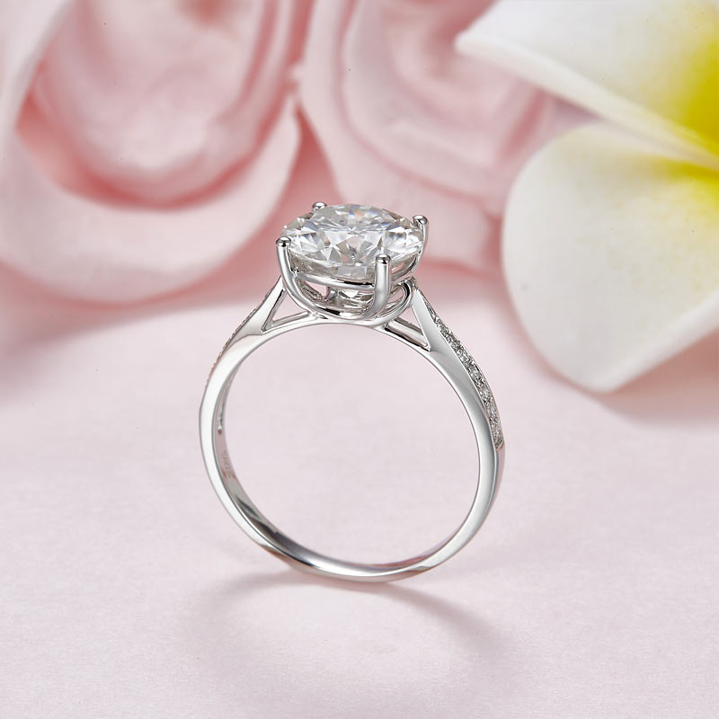 3 Carat Moissanite Diamond (9 mm) Luxury Ring Engagement 925 Sterling Silver