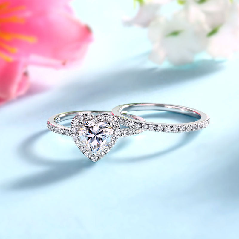 1 Carat Heart Moissanite Diamond  Ring Set (1 pcs / 2 pcs) 925 Sterling Silver