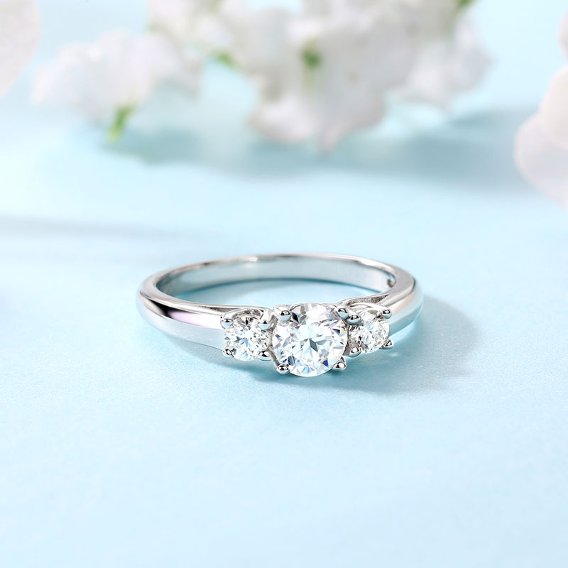 Three Stone Moissanite Diamond Wedding Band 925 Sterling Silver Ring